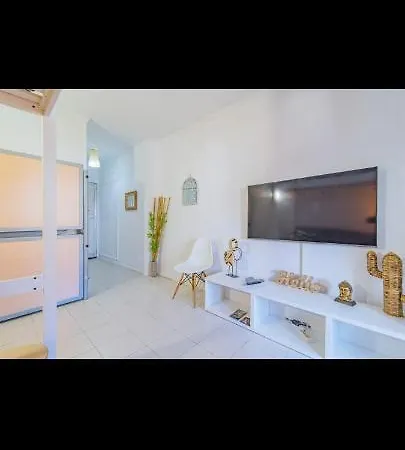Precioso Apartamento En La Mejor Playa De Marbella